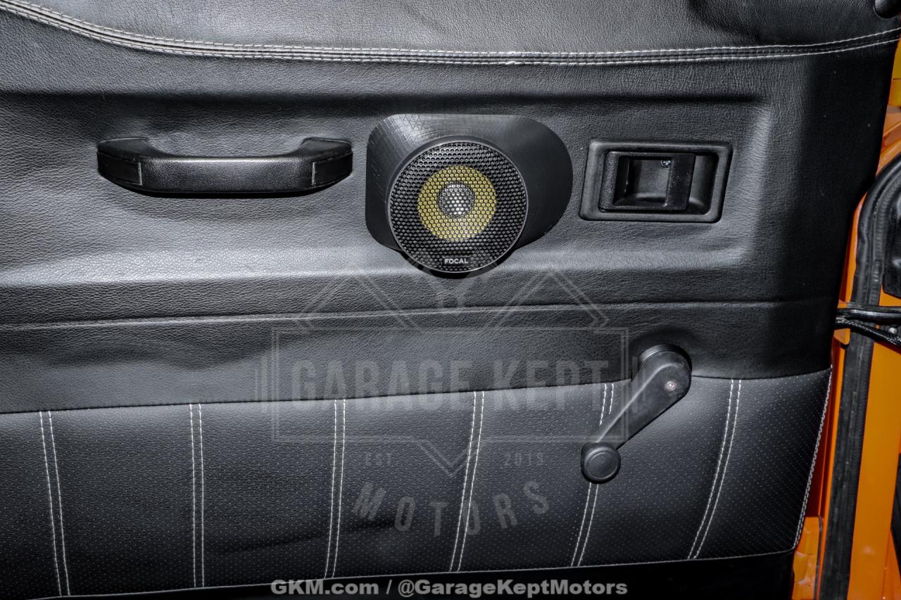 1993 Land Rover Defender