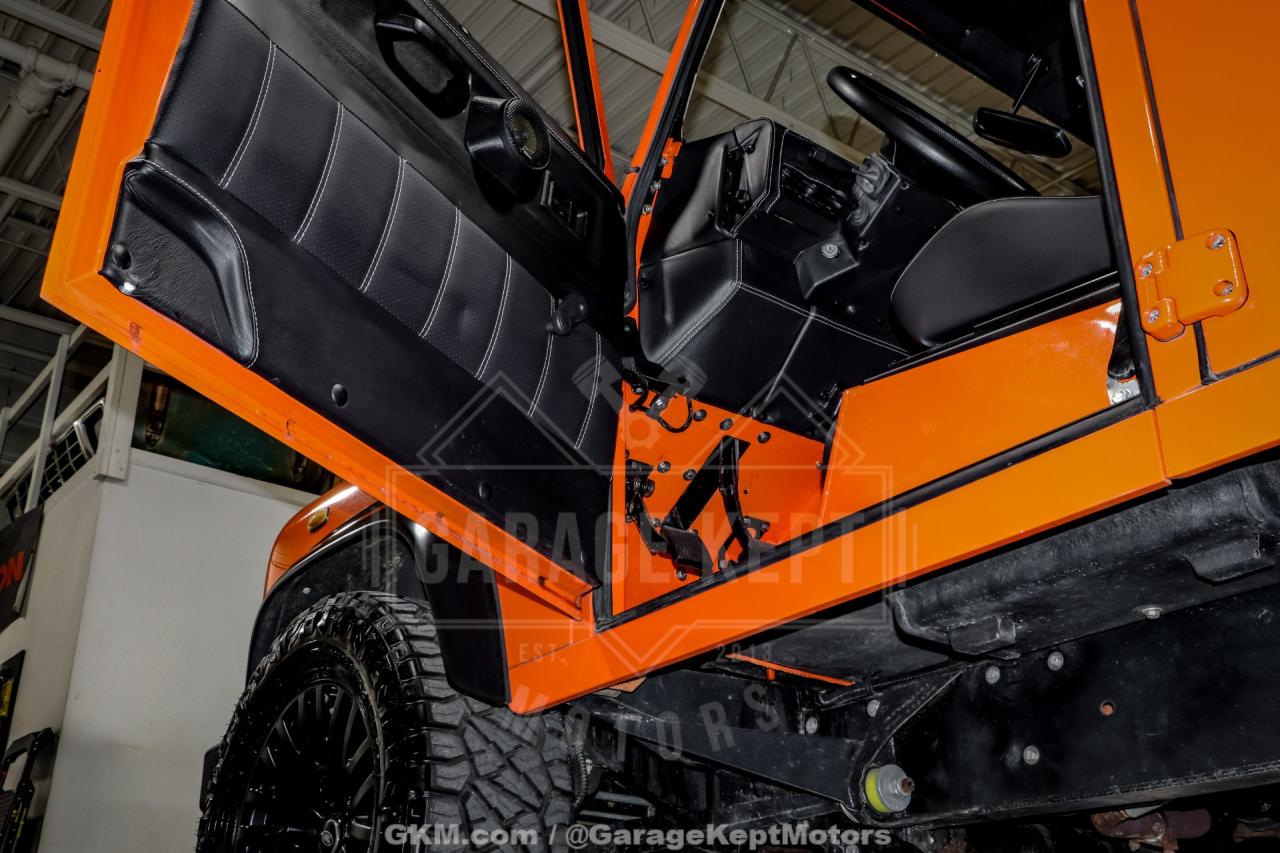 1993 Land Rover Defender