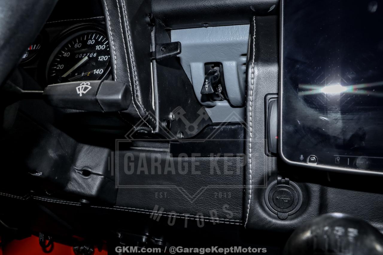 1993 Land Rover Defender