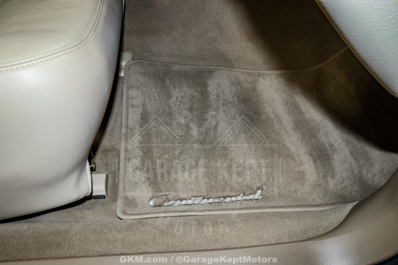 2010 Lincoln Town Car