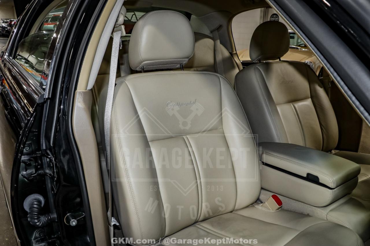 2010 Lincoln Town Car