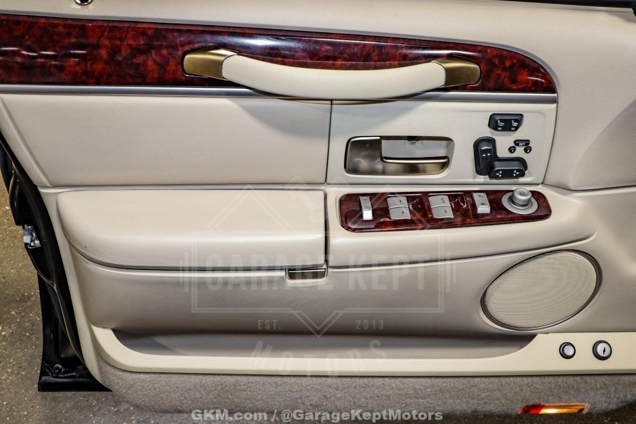 2010 Lincoln Town Car