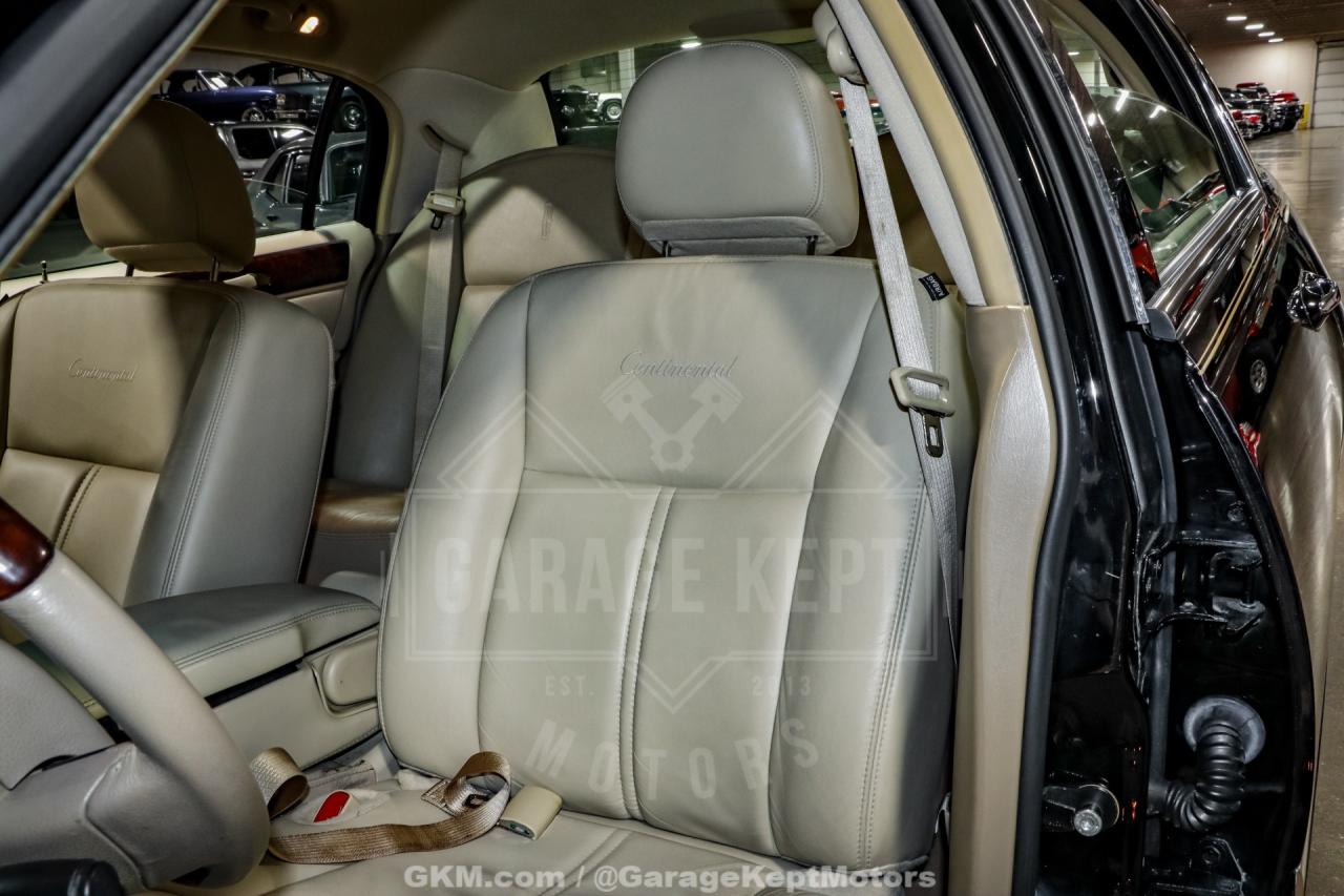 2010 Lincoln Town Car