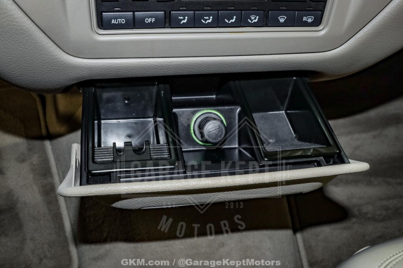 2010 Lincoln Town Car