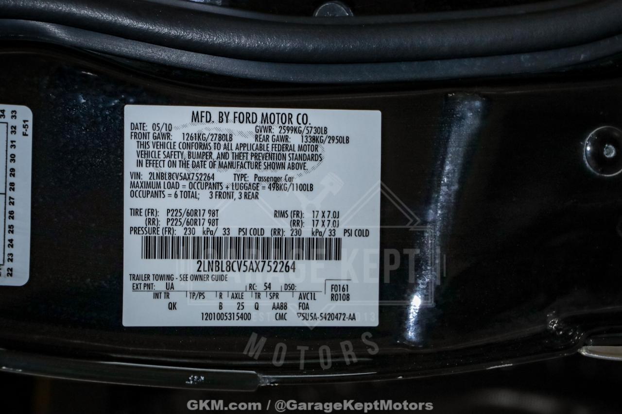 2010 Lincoln Town Car