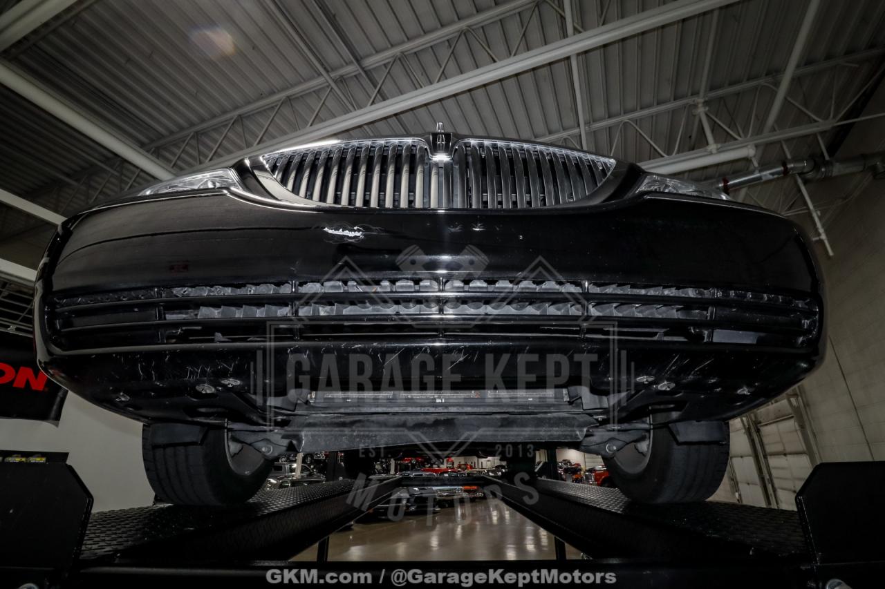 2010 Lincoln Town Car