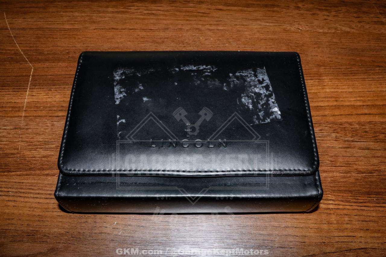 2010 Lincoln Town Car