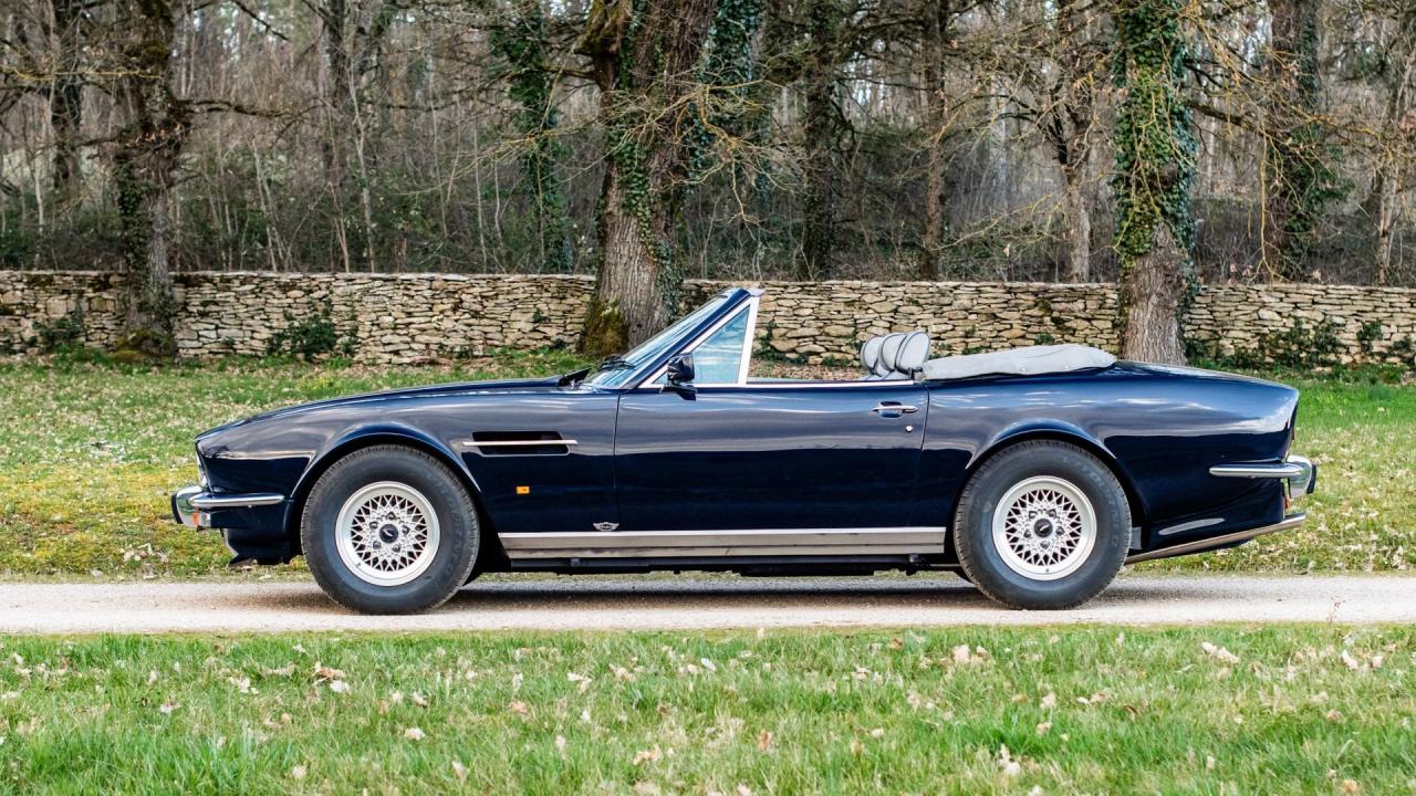 1987 Aston Martin V8 Volante
