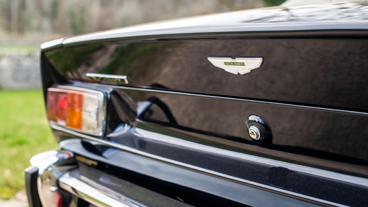 1987 Aston Martin V8 Volante