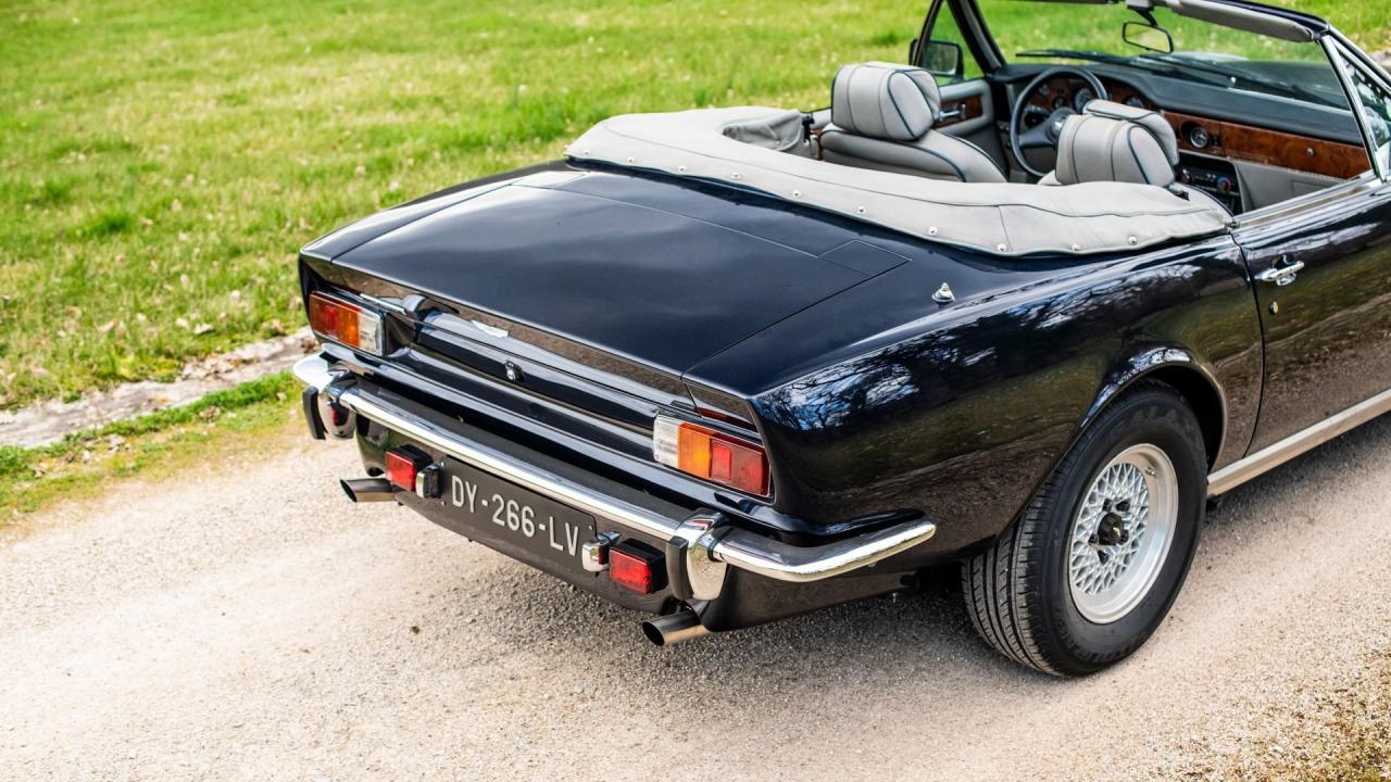 1987 Aston Martin V8 Volante