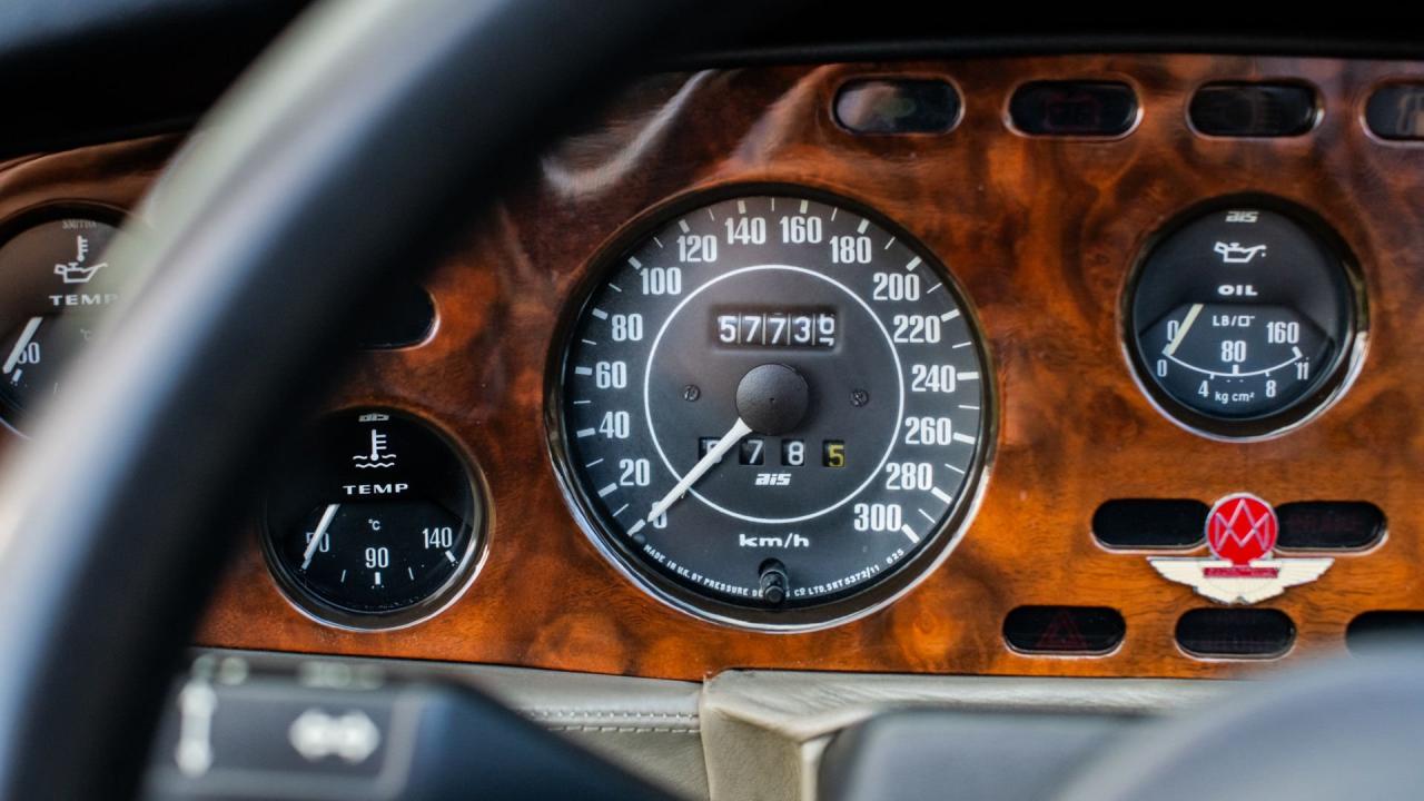 1987 Aston Martin V8 Volante