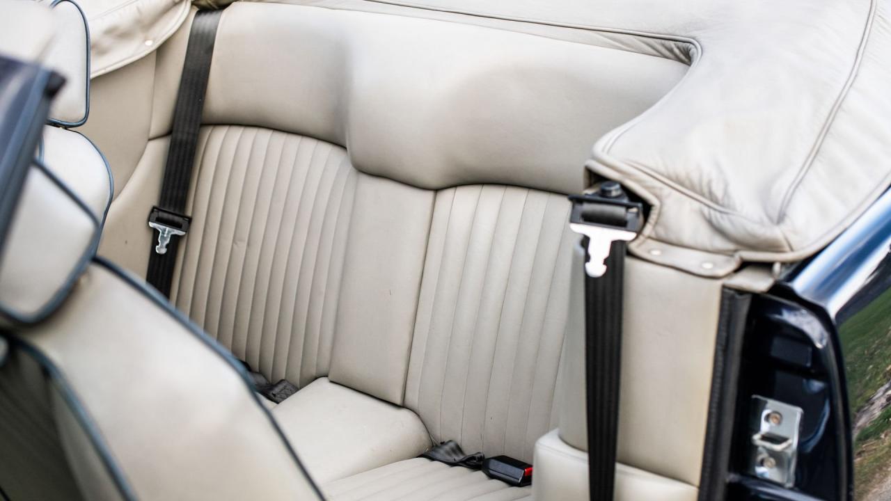 1987 Aston Martin V8 Volante