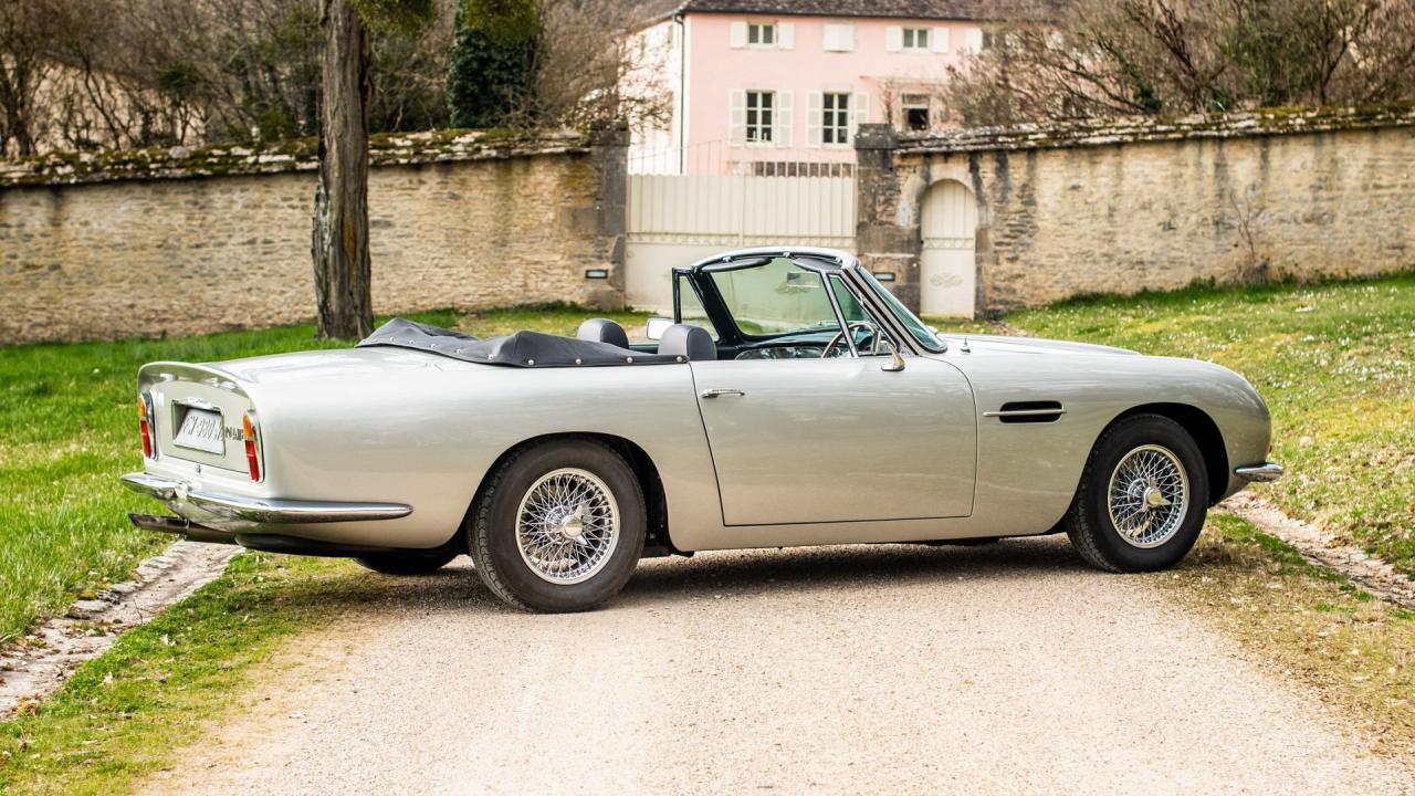 1968 Aston Martin DB6 Volante MKI