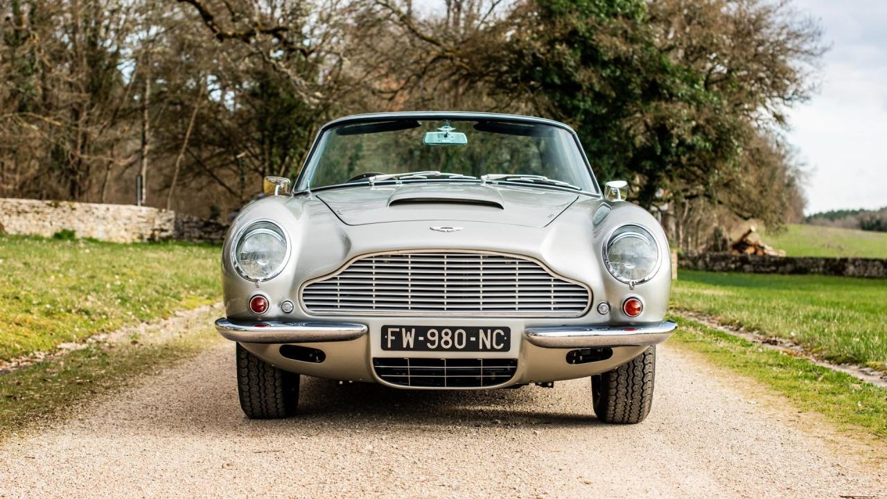 1968 Aston Martin DB6 Volante MKI