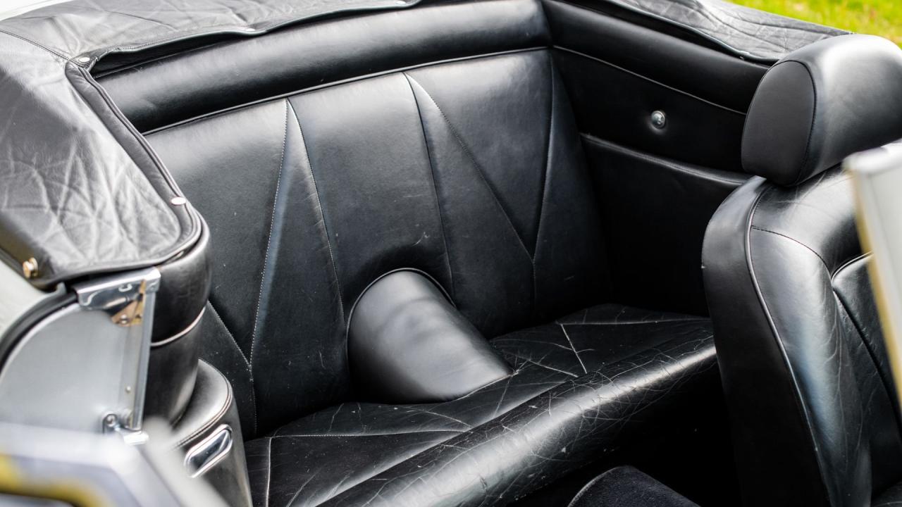 1968 Aston Martin DB6 Volante MKI