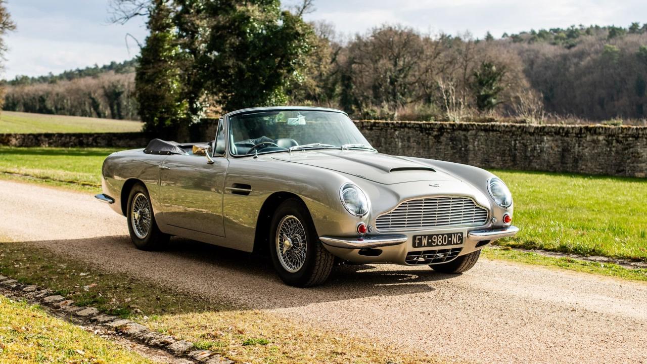 1968 Aston Martin DB6 Volante MKI