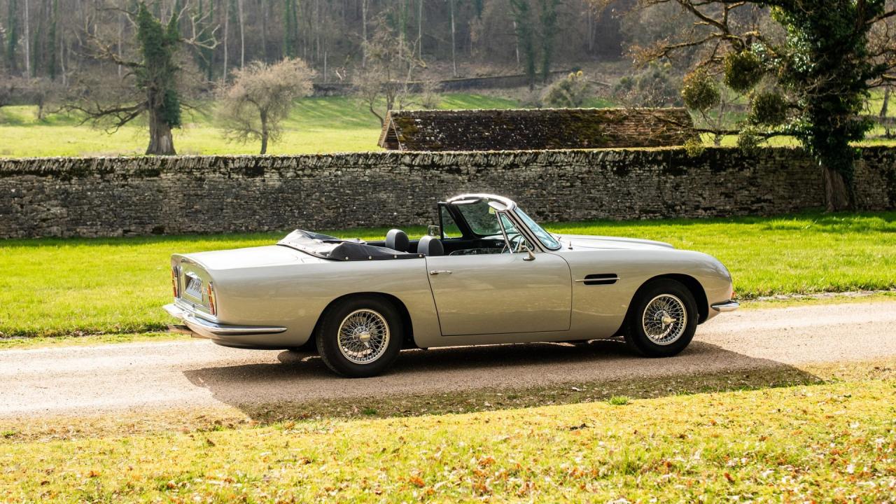 1968 Aston Martin DB6 Volante MKI