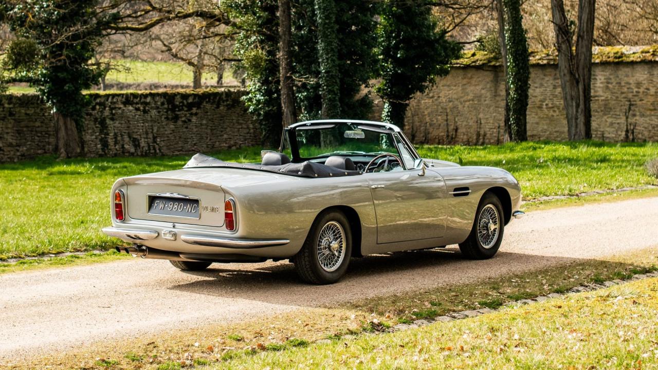 1968 Aston Martin DB6 Volante MKI