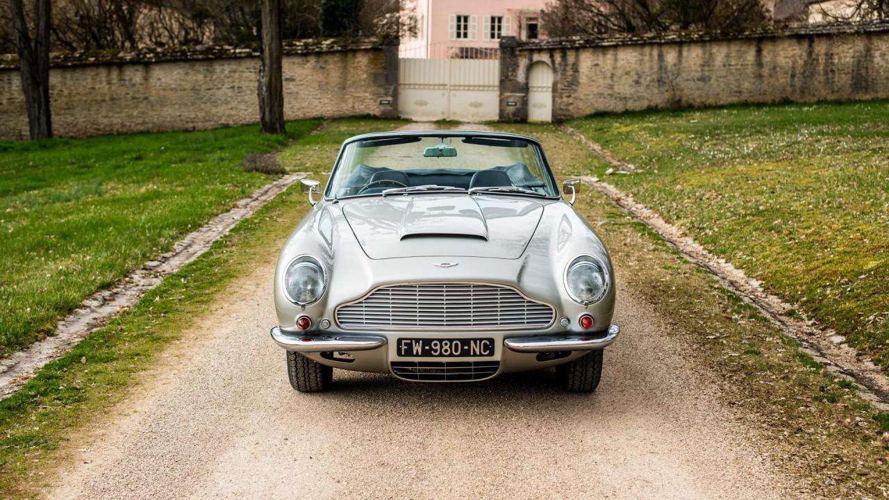 1968 Aston Martin DB6 Volante MKI