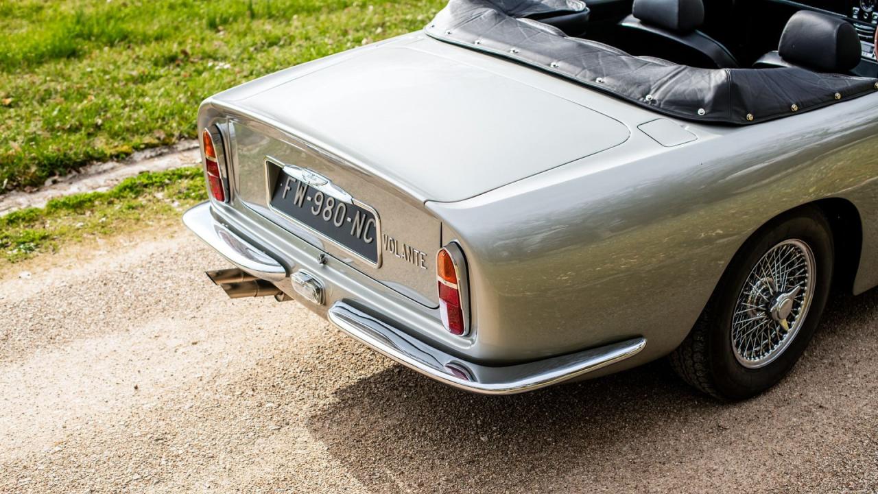 1968 Aston Martin DB6 Volante MKI