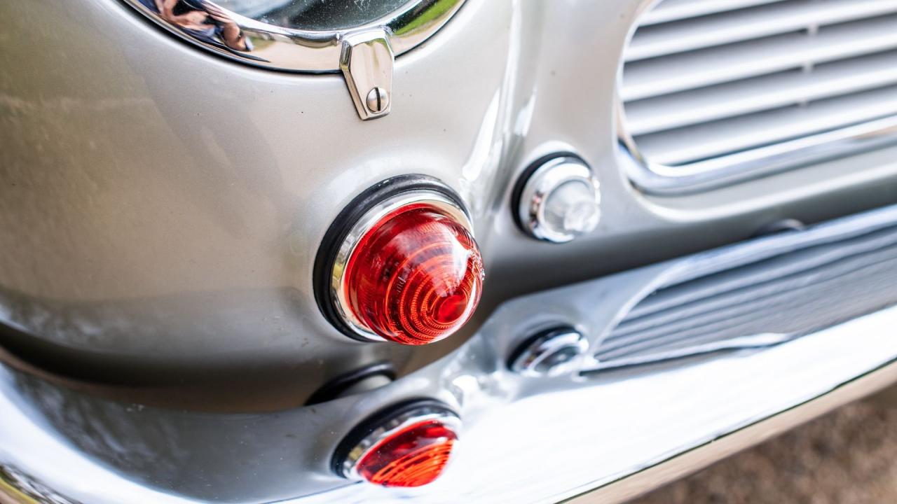 1968 Aston Martin DB6 Volante MKI