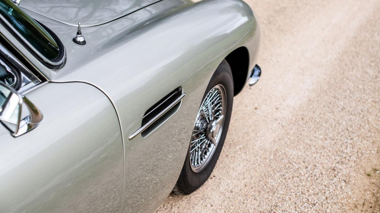 1968 Aston Martin DB6 Volante MKI