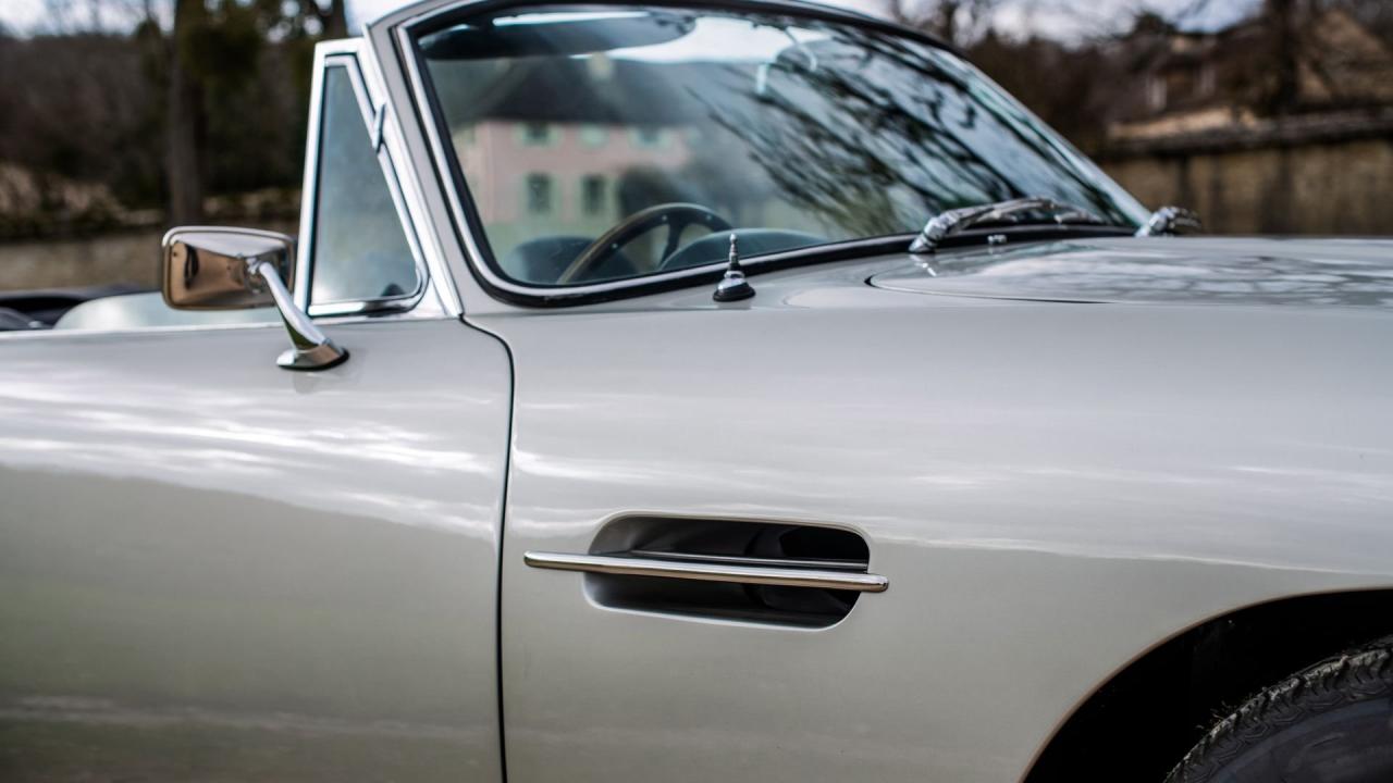 1968 Aston Martin DB6 Volante MKI