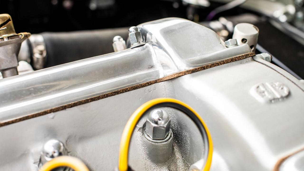 1968 Aston Martin DB6 Volante MKI