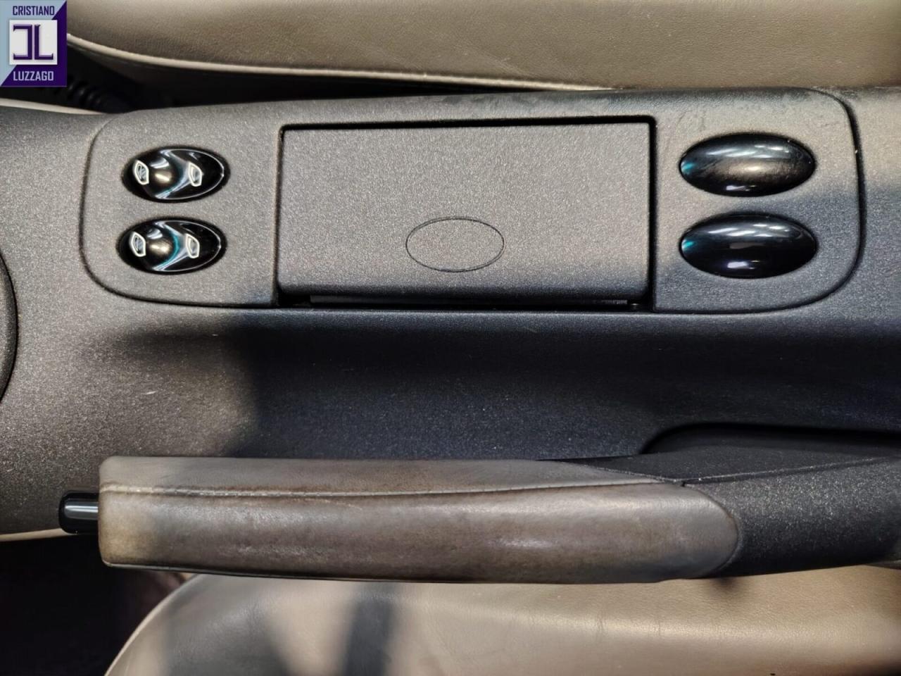 1998 Porsche 996 CARRERA 4