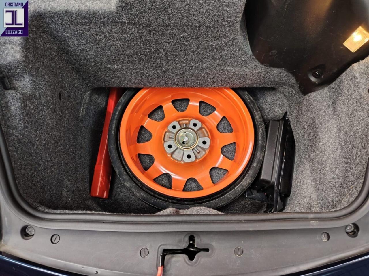 1998 Porsche 996 CARRERA 4