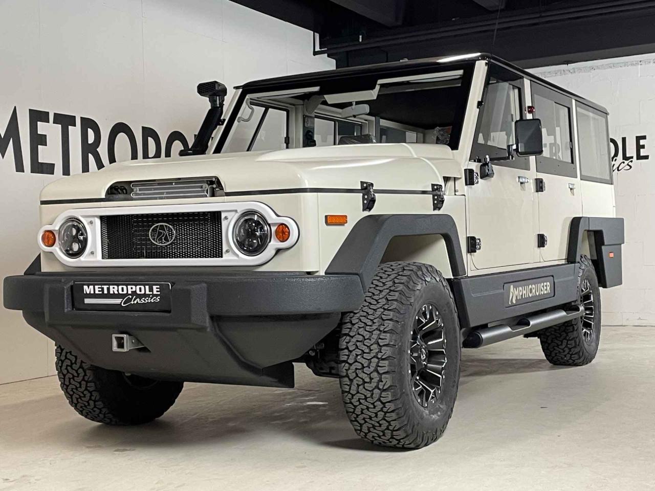 2024 Toyota amphicruser