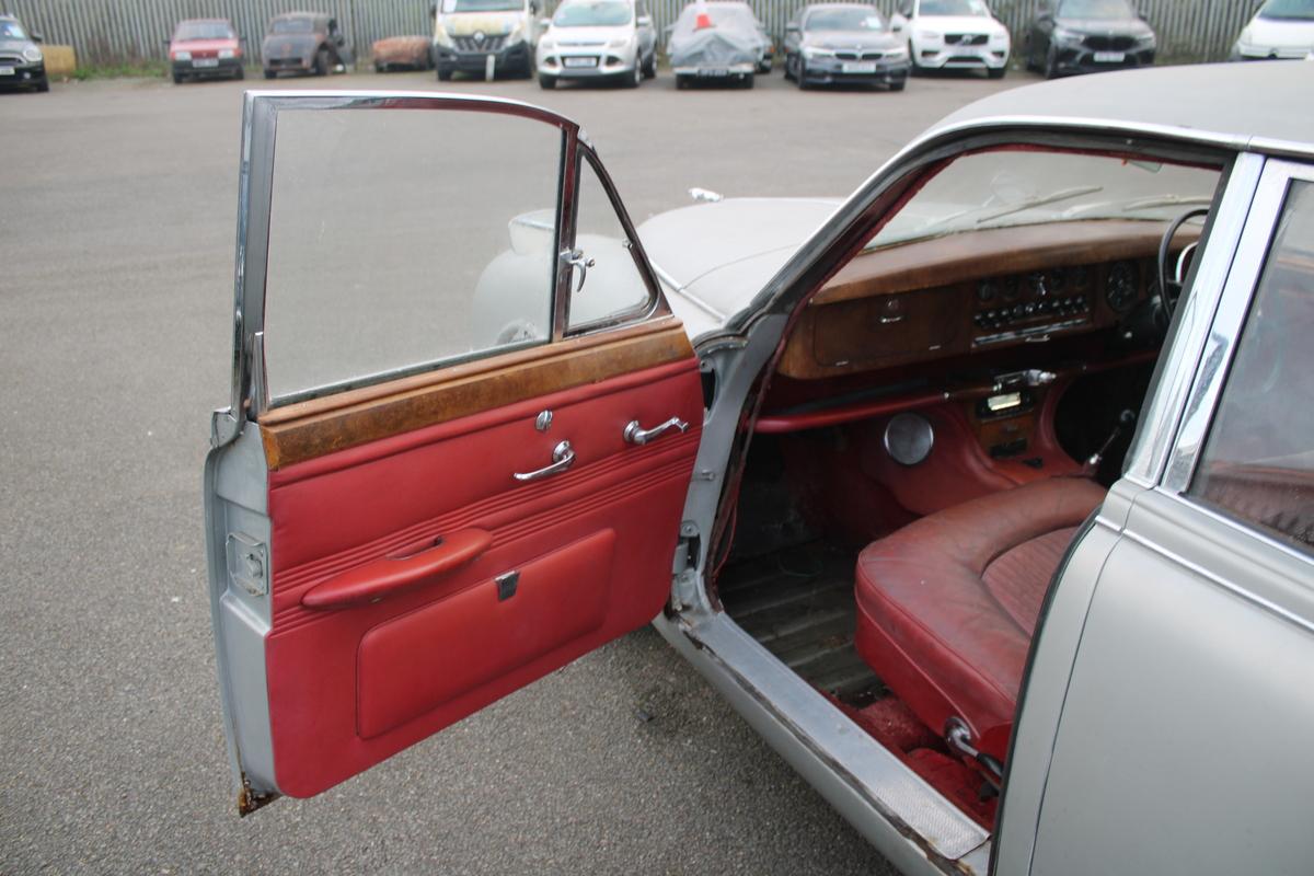 1966 Jaguar S Type 3.4 Manual with Overdrive