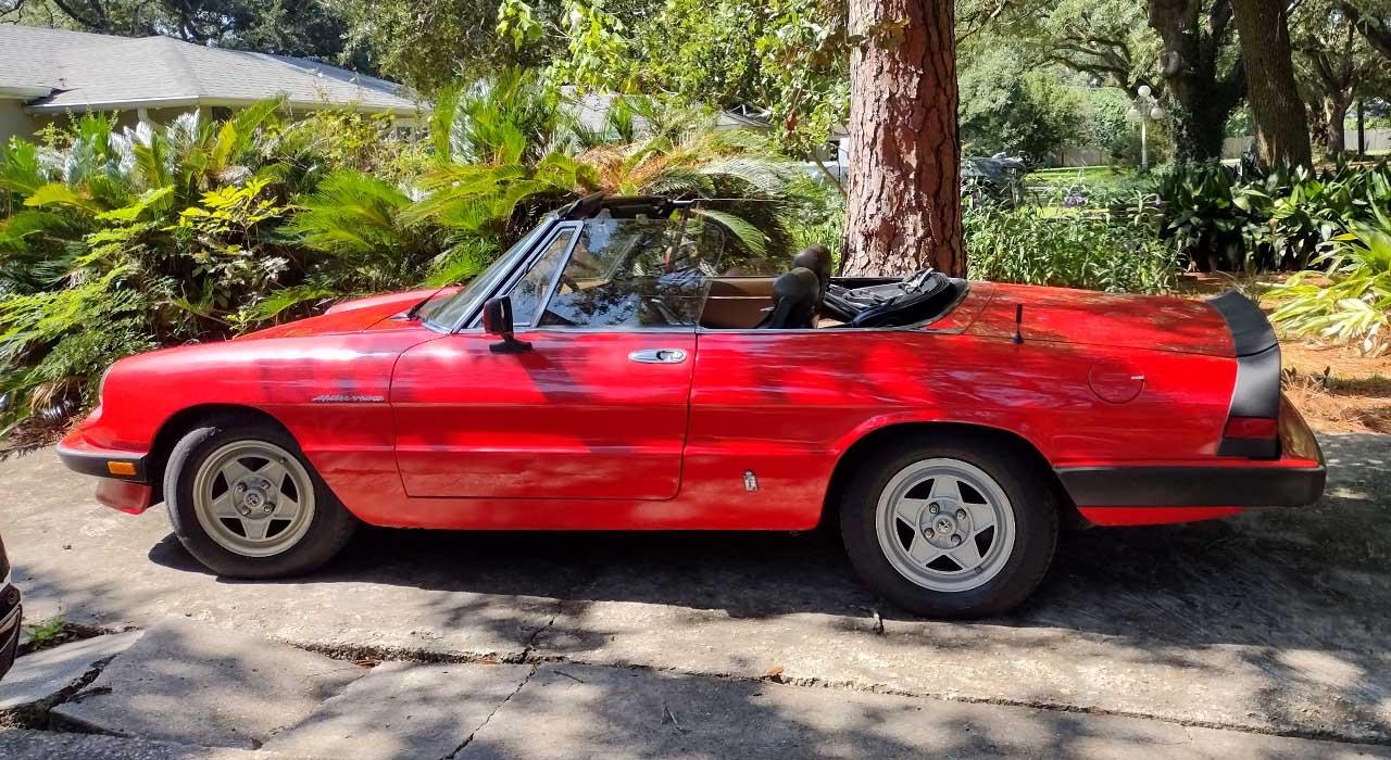 1983 Alfa Romeo SPIDER VELOCE