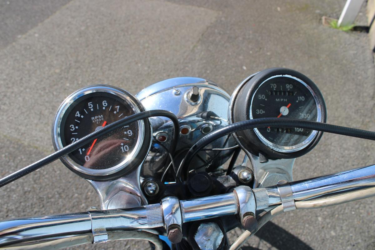 2021 Triumph TR6 R TIGER