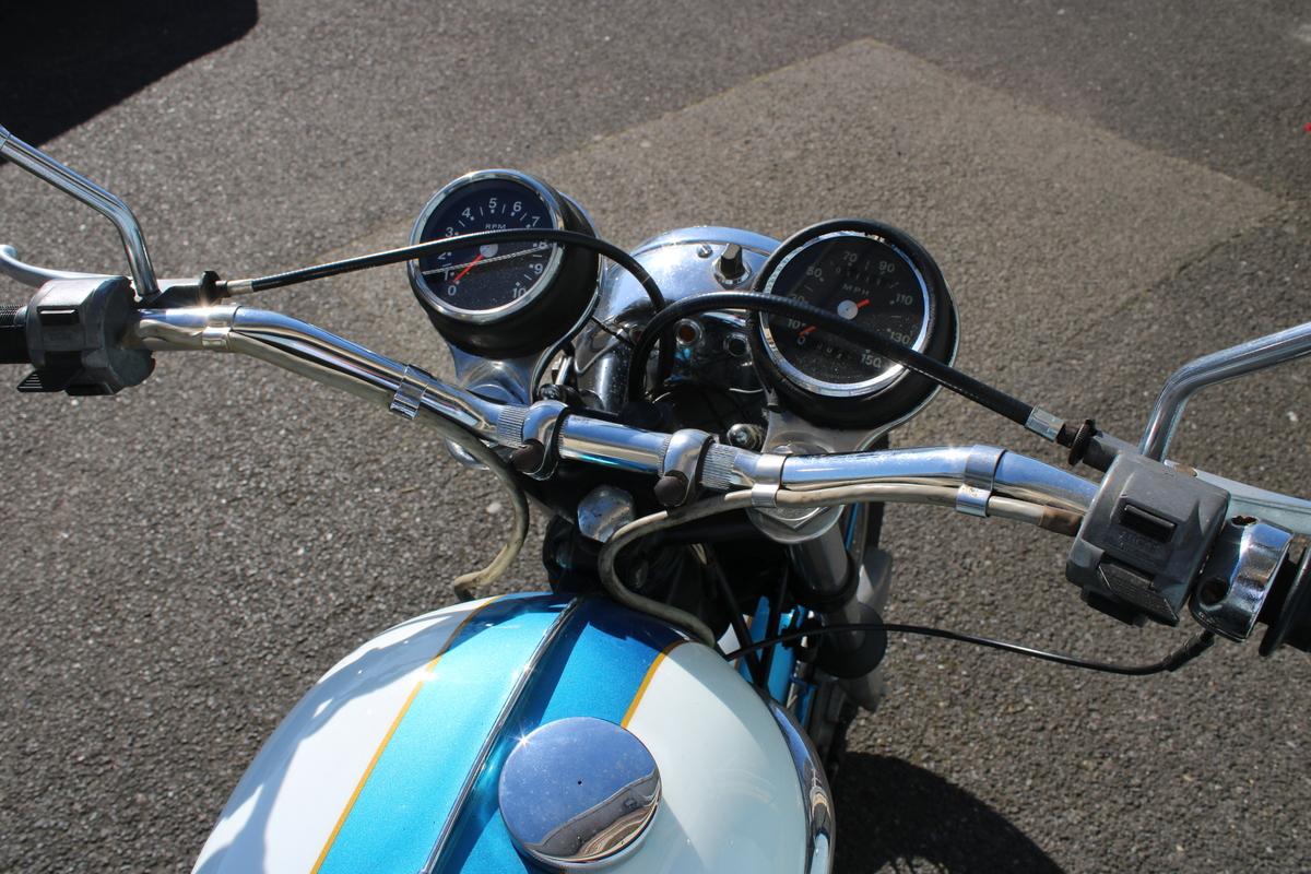 2021 Triumph TR6 R TIGER