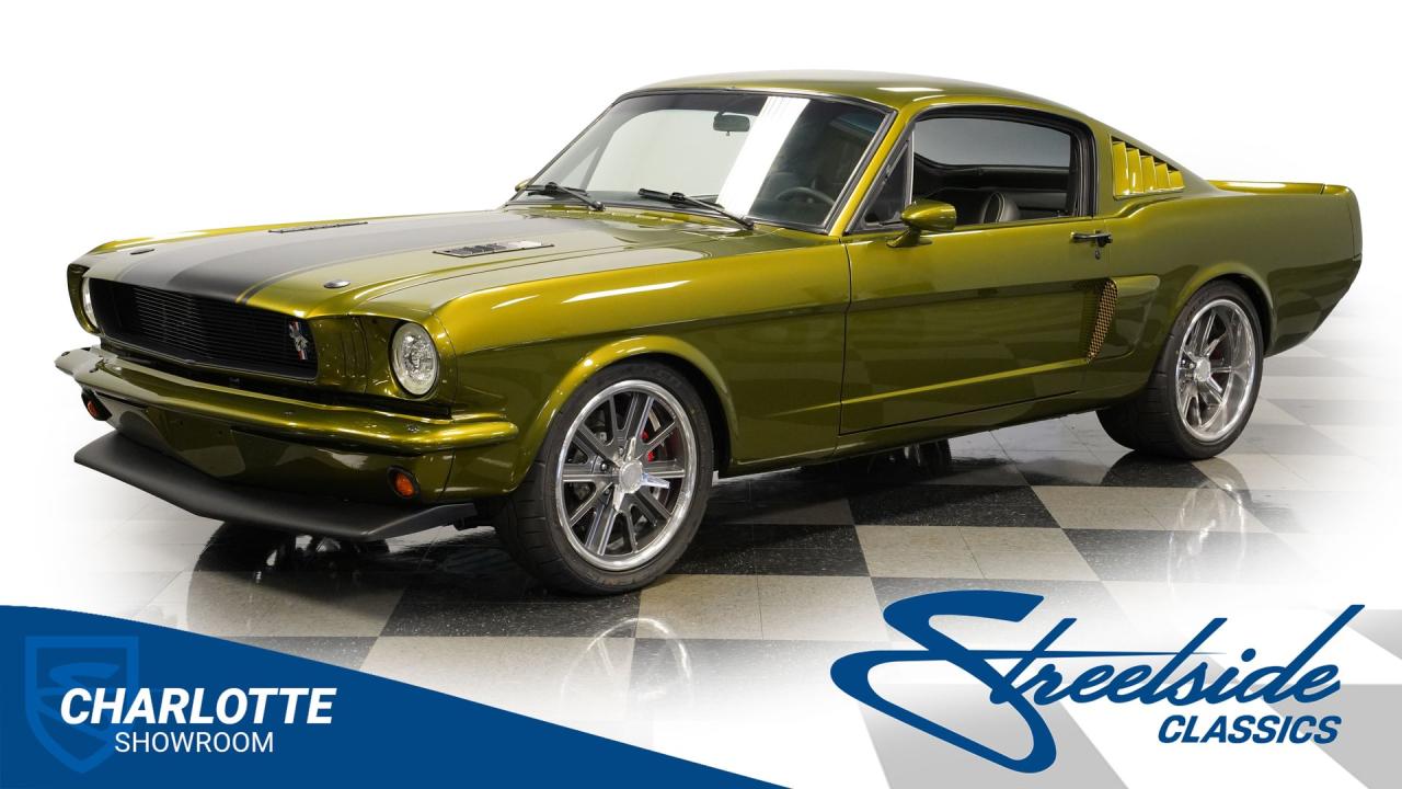 1965 Ford Mustang 2+2 Fastback Restomod
