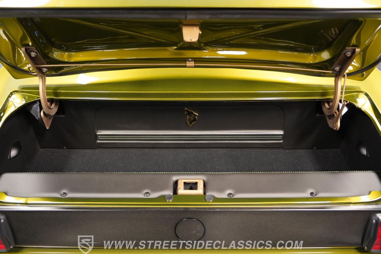 1965 Ford Mustang 2+2 Fastback Restomod