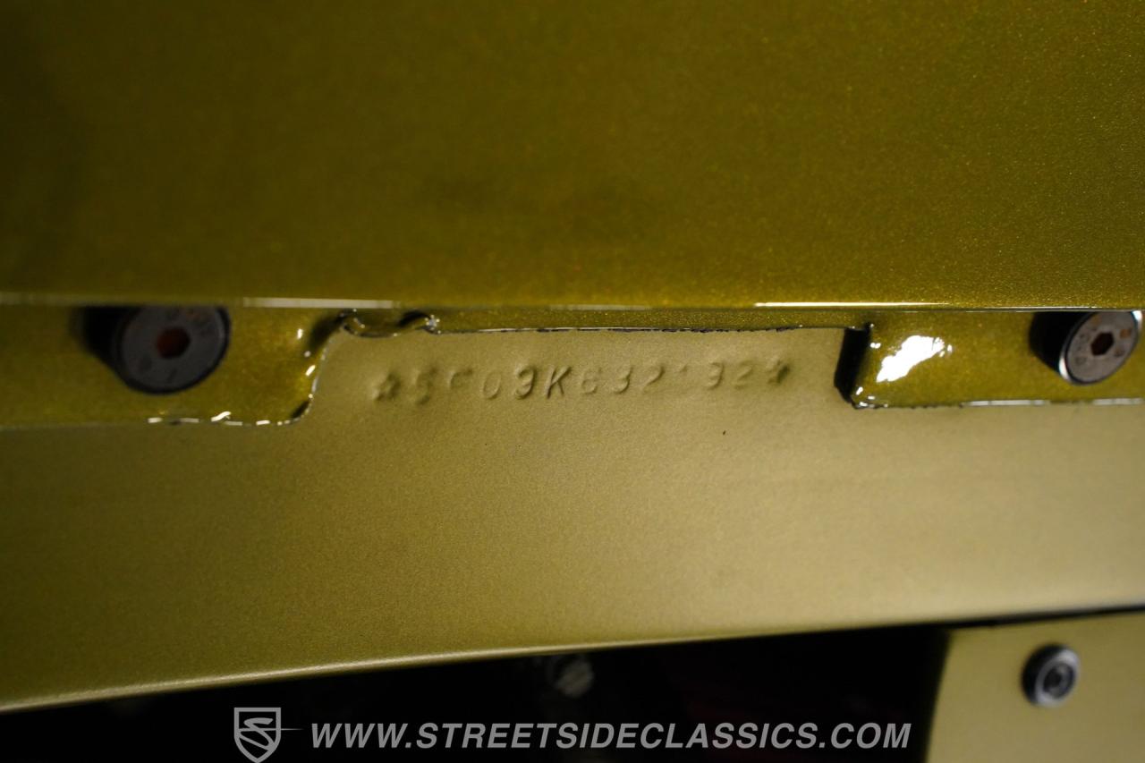 1965 Ford Mustang 2+2 Fastback Restomod