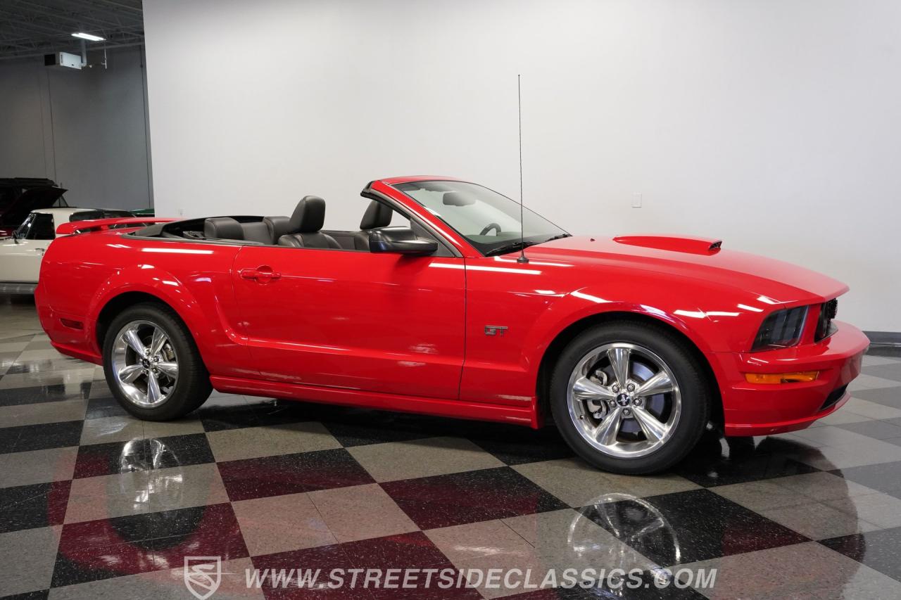 2007 Ford Mustang GT Convertible