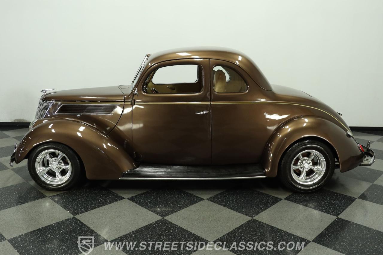 1937 Ford Coupe