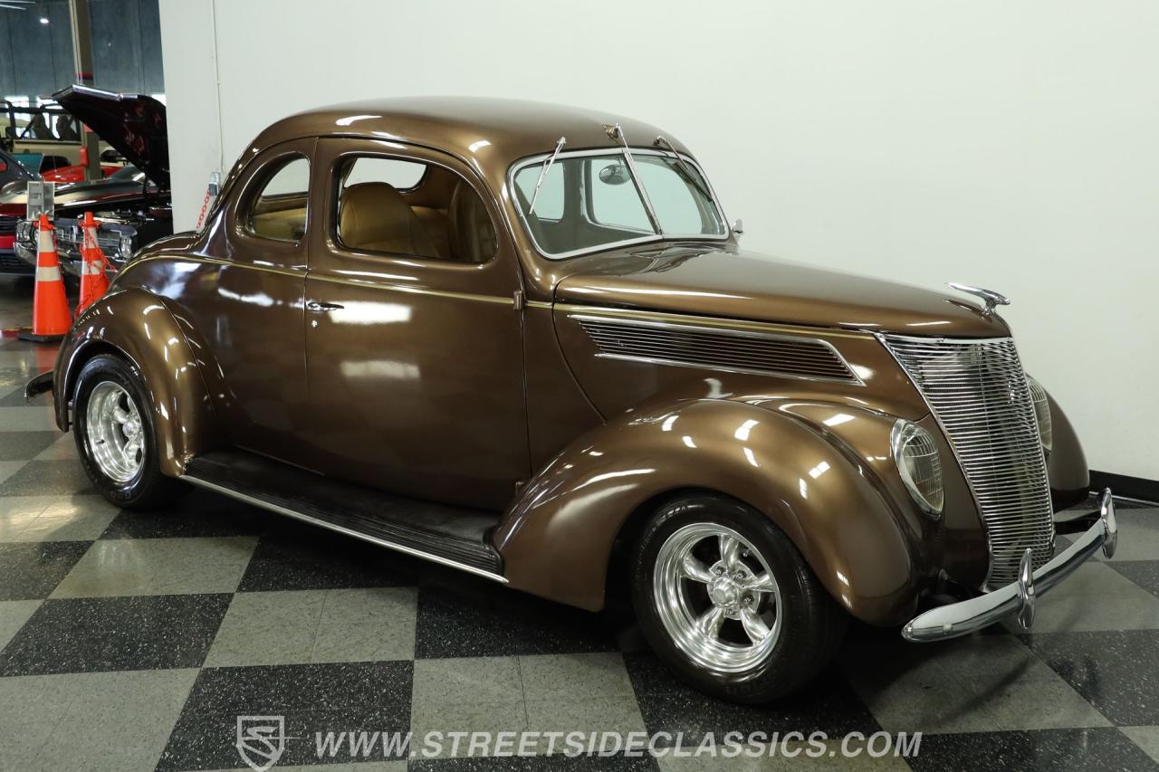 1937 Ford Coupe