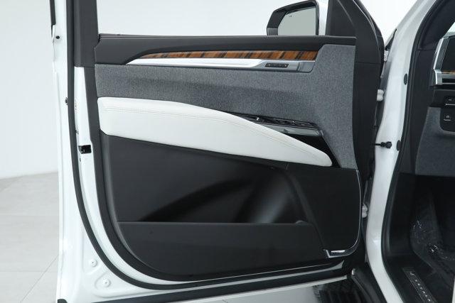 2025 Cadillac Escalade ESV