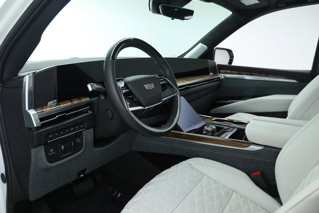 2025 Cadillac Escalade ESV