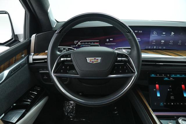 2025 Cadillac Escalade ESV