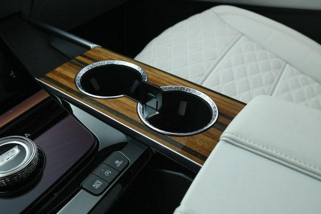 2025 Cadillac Escalade ESV