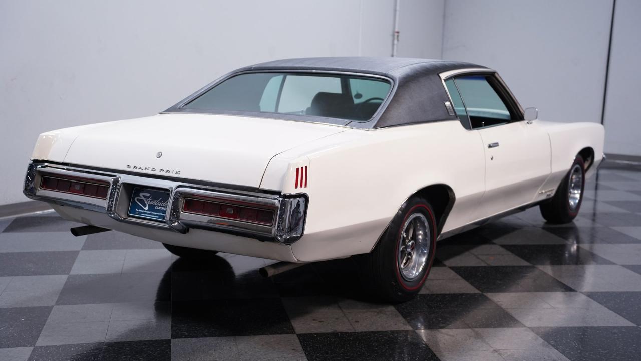 1969 Pontiac Grand Prix Model J
