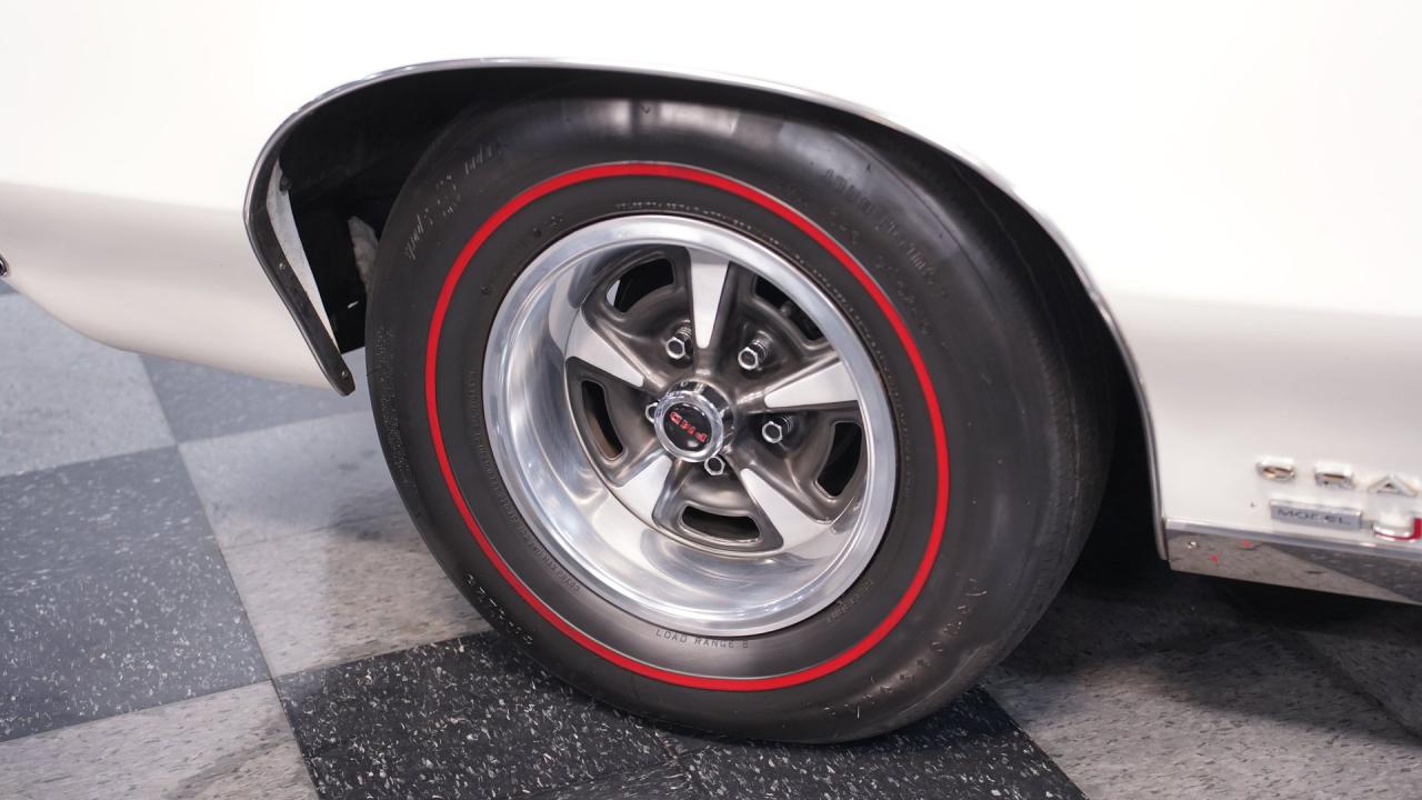 1969 Pontiac Grand Prix Model J