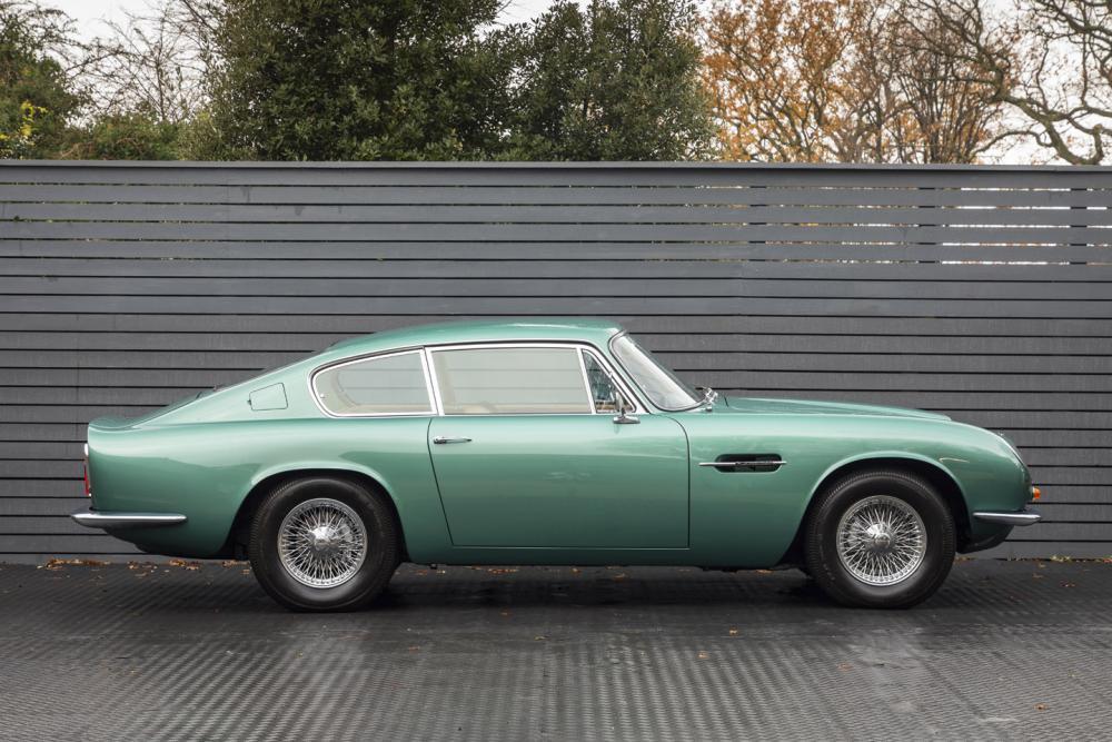 1970 Aston Martin DB6