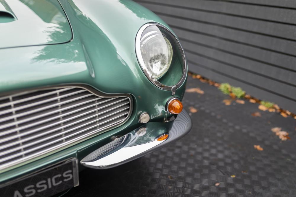 1970 Aston Martin DB6