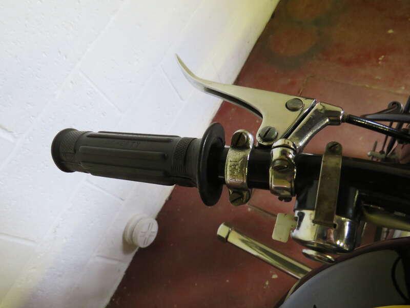 1953 VINCENT SERIES C BLACK SHADOW